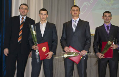 Справа налево: Андрей Алексеевич Смышляев, Илья Скобкарёв, Дмитрий Меркулов и Михаил Чекин