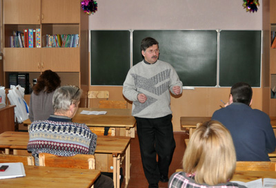 Алексей Павлов рассказывает коллегам о вариантах использования КОМПАС-3D в образовательном процессе